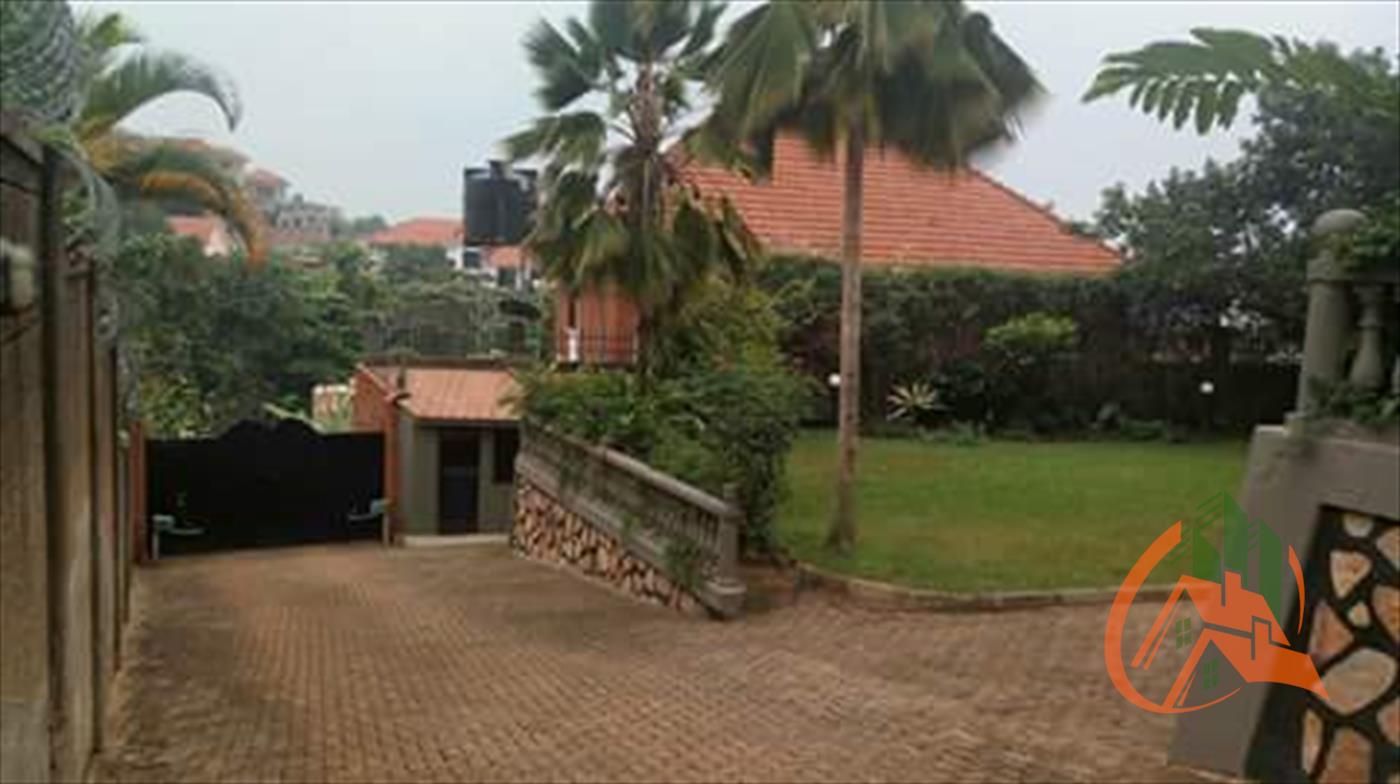 Maisonette for rent in Buziga Kampala