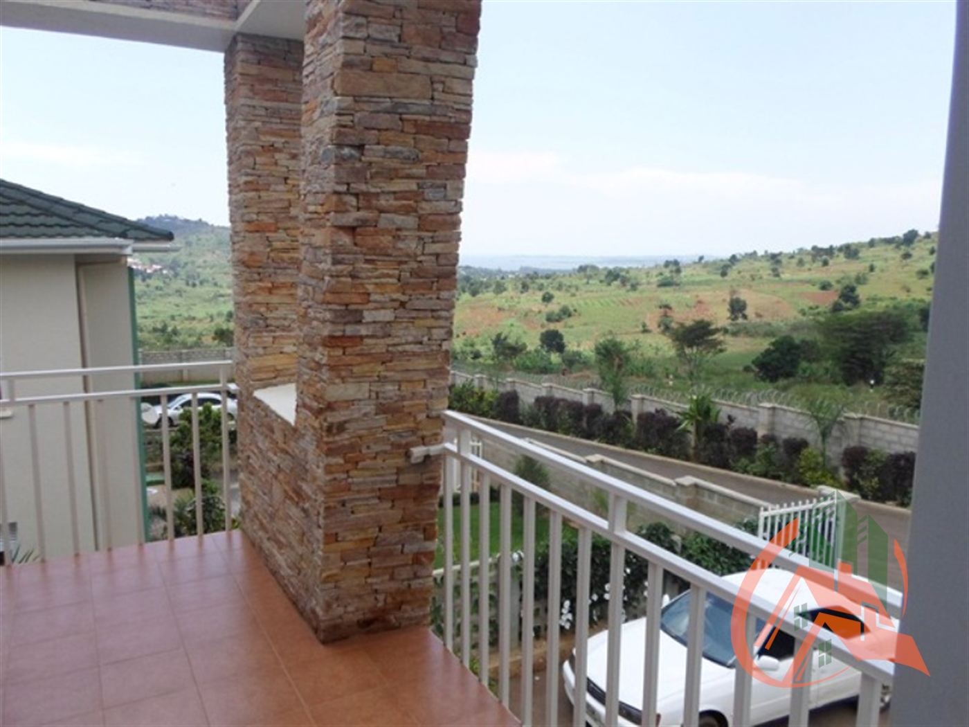 Villa for sale in Lubowa Wakiso