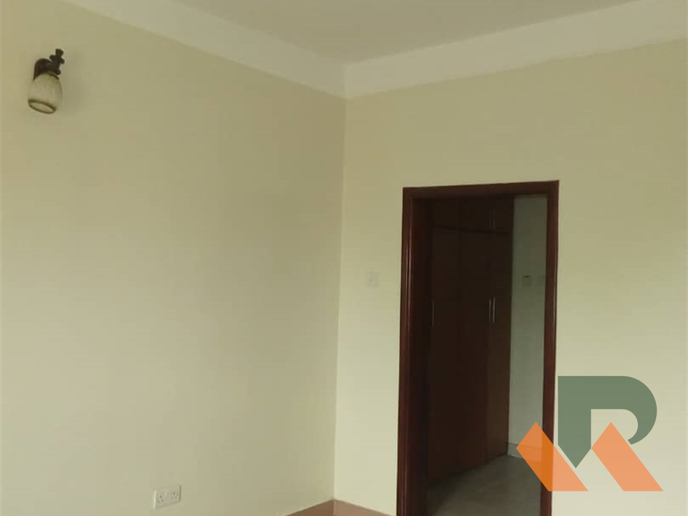 Apartment for rent in Kiwaatule Kampala