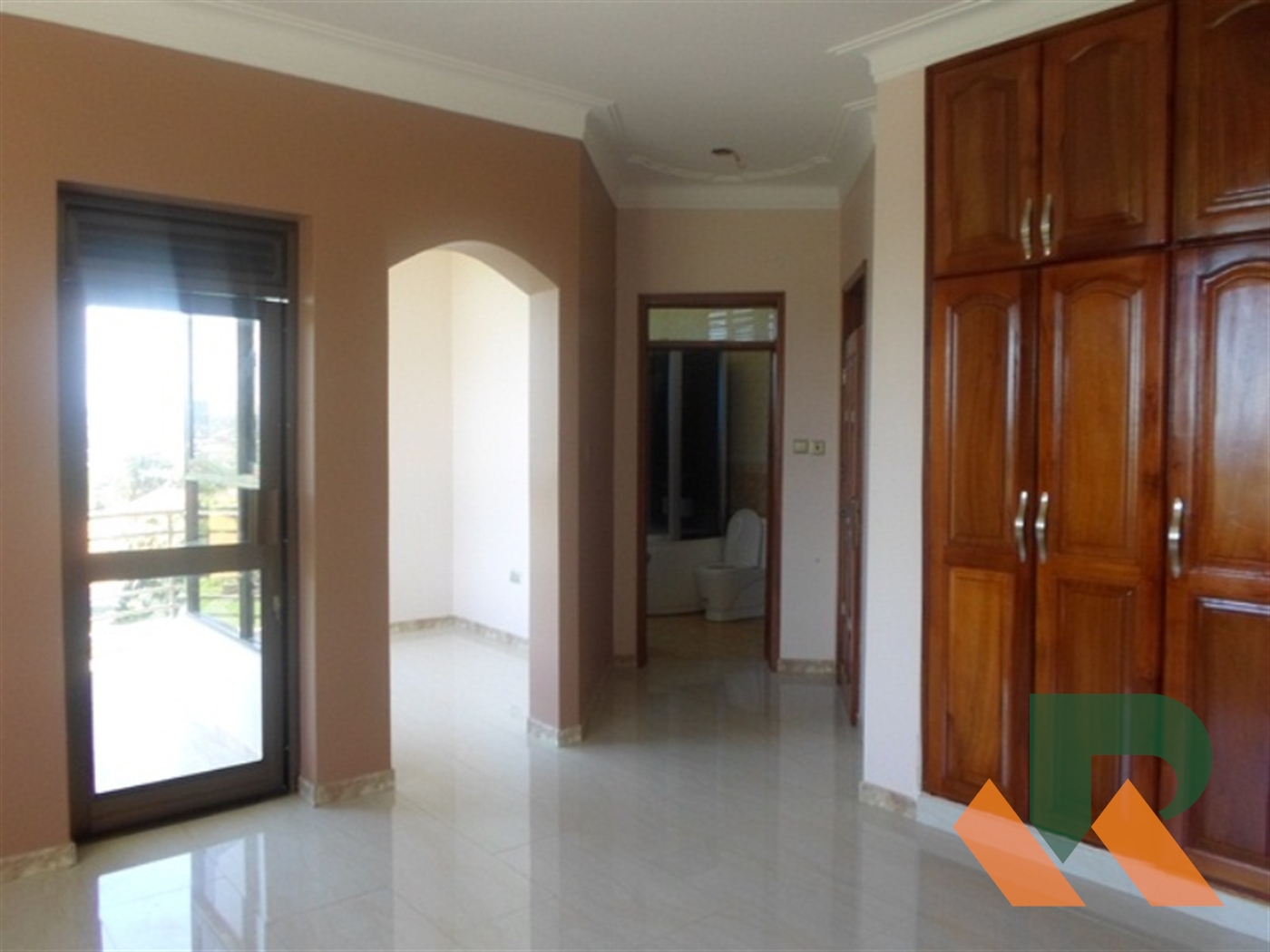 Apartment for sale in Munyonyo Kampala