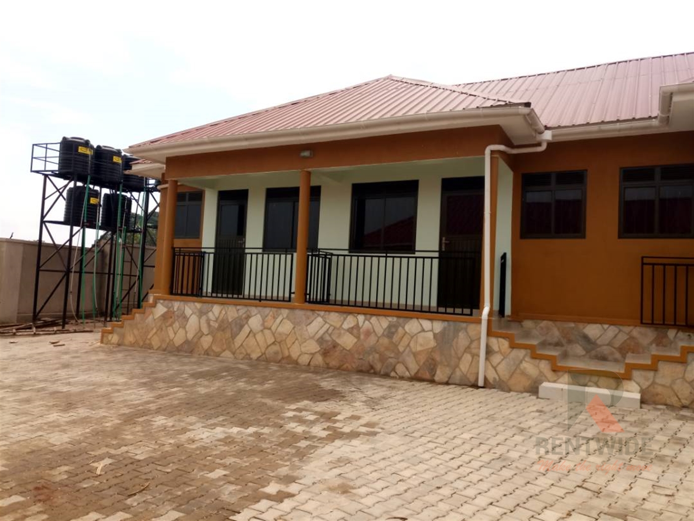 Semi Detached for rent in Mpererwe Kampala