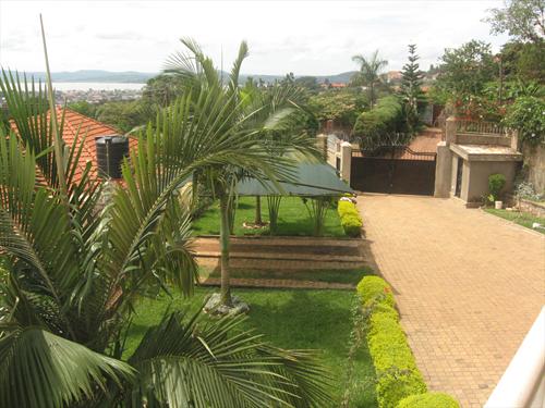 Maisonette for sale in Buziga Kampala