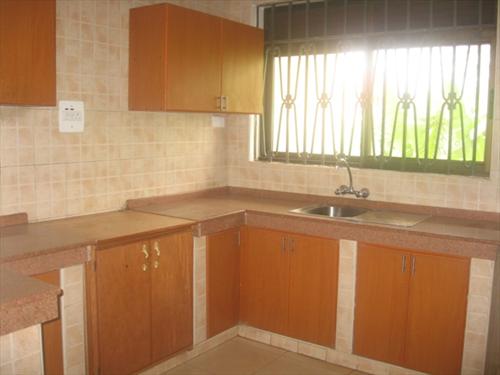 Apartment for rent in Kiwaatule Kampala