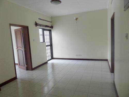 Maisonette for rent in Kololo Kampala