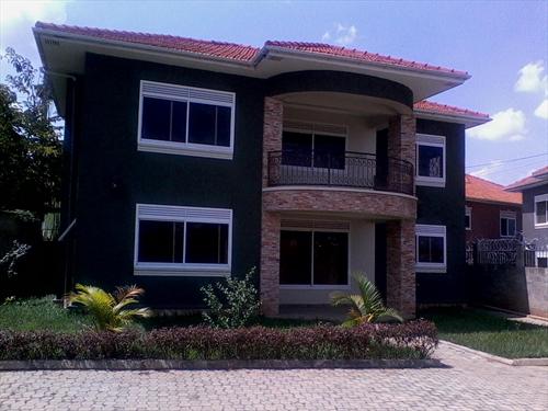 Bungalow for rent in Naalya Kampala