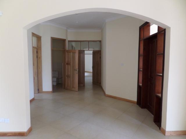 Bungalow for rent in Muyenga Kampala