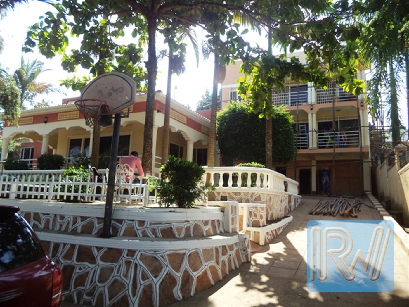 Mansion for sale in Kitende Wakiso