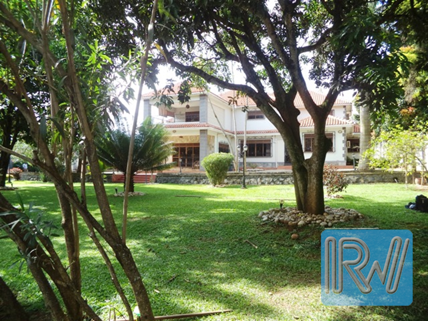 Mansion for rent in Entebbe Wakiso