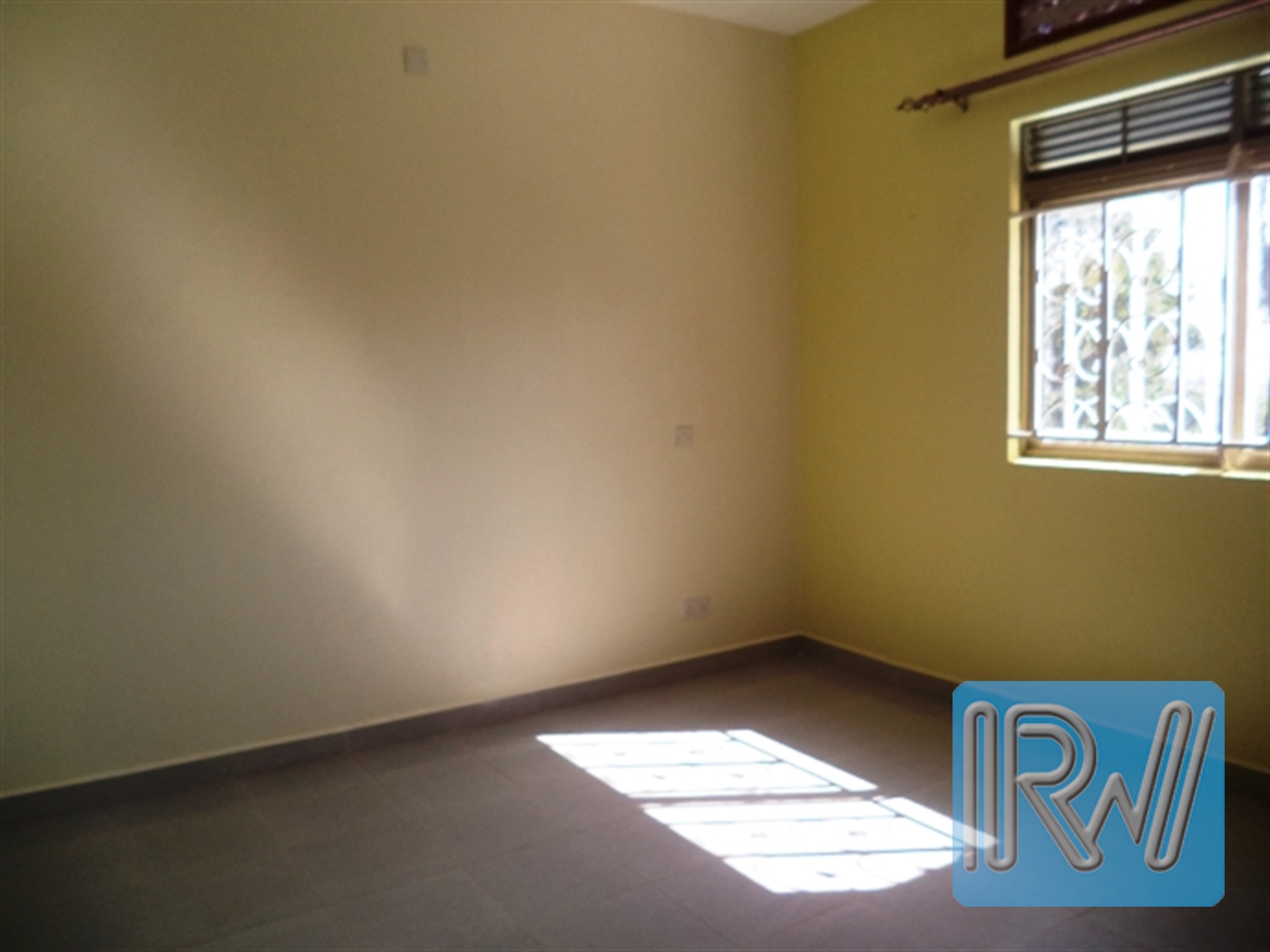 Semi Detached for rent in Bwebajja Wakiso