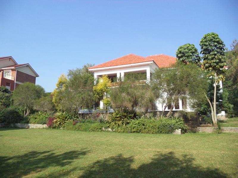 Mansion for sale in Entebbe Wakiso