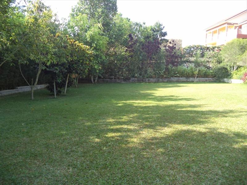 Mansion for sale in Entebbe Wakiso