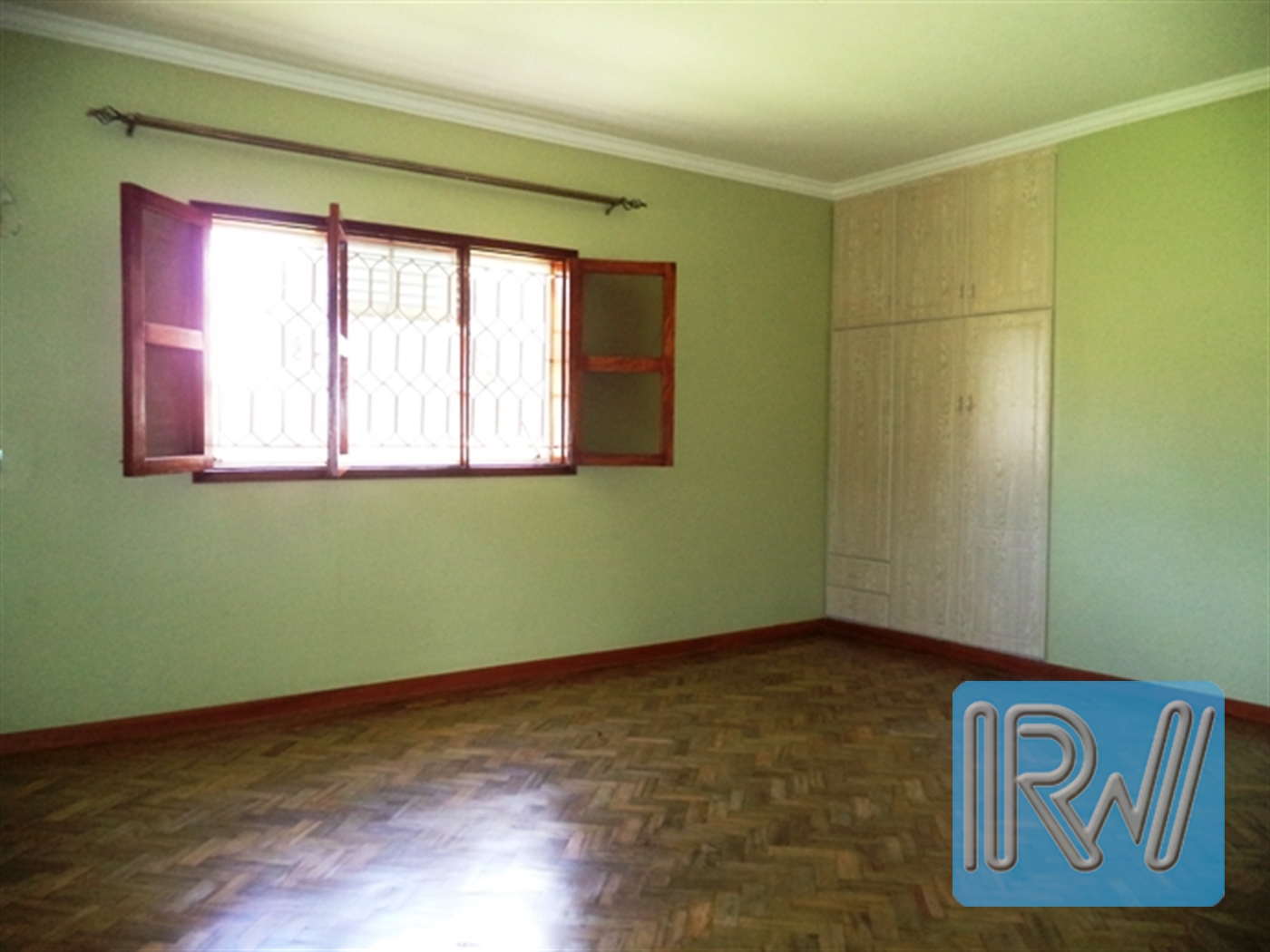 Mansion for rent in Entebbe Wakiso