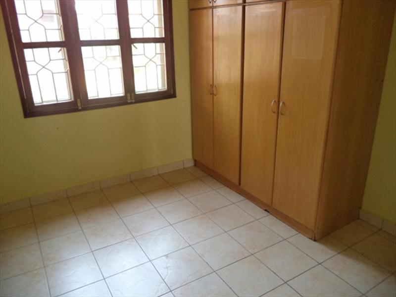 Storeyed house for rent in Entebbe Wakiso