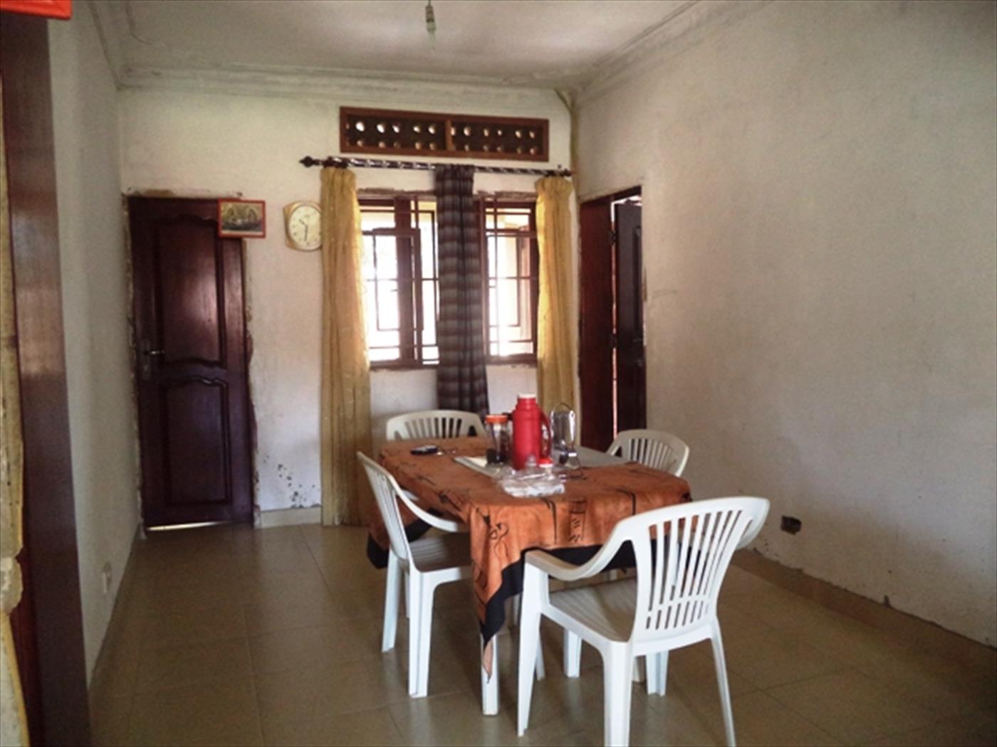 Bungalow for rent in Kitinda Wakiso