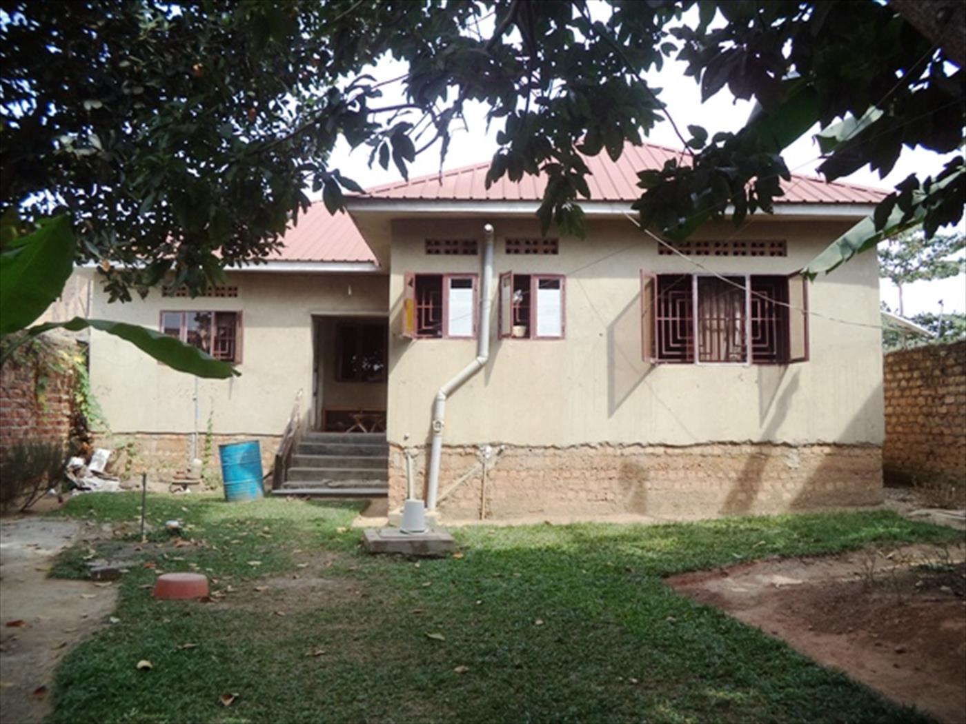 Bungalow for rent in Kitinda Wakiso