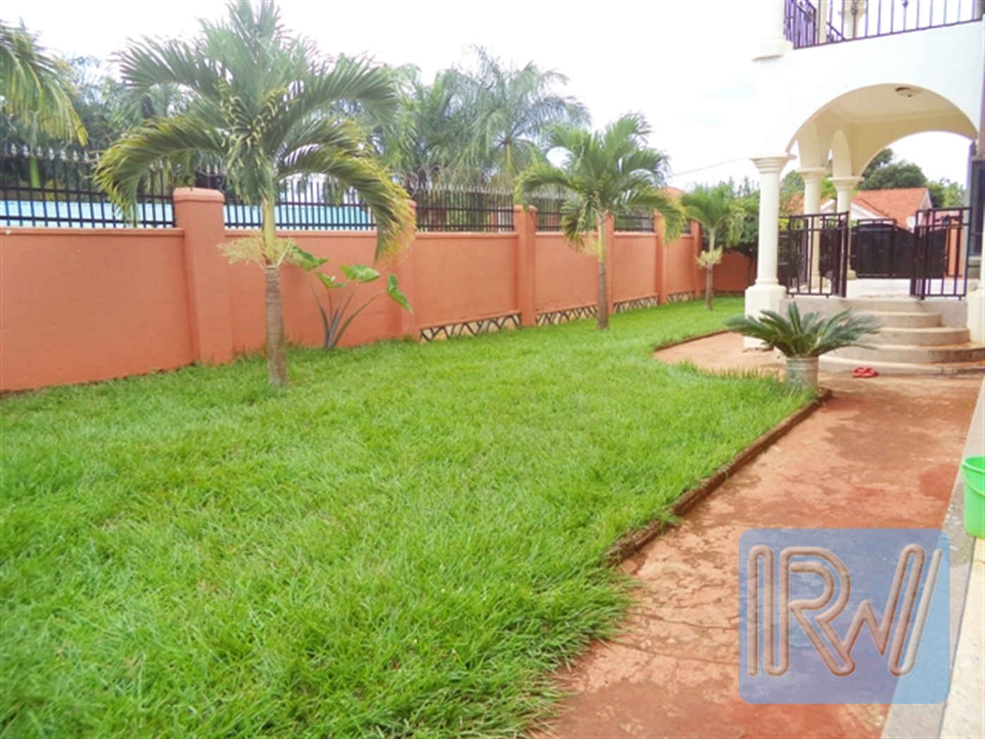 Storeyed house for rent in Entebbe Wakiso