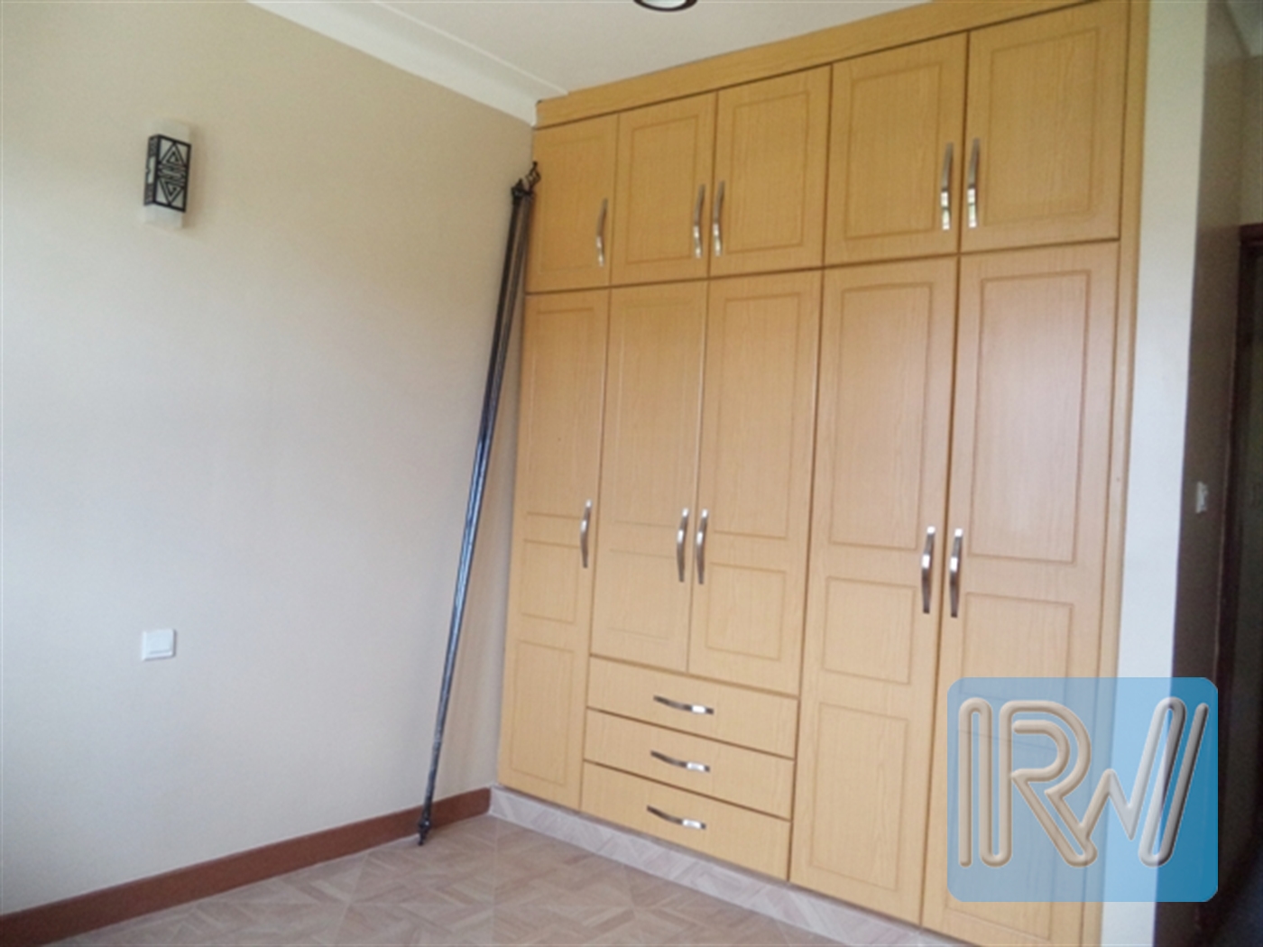 Storeyed house for rent in Entebbe Wakiso