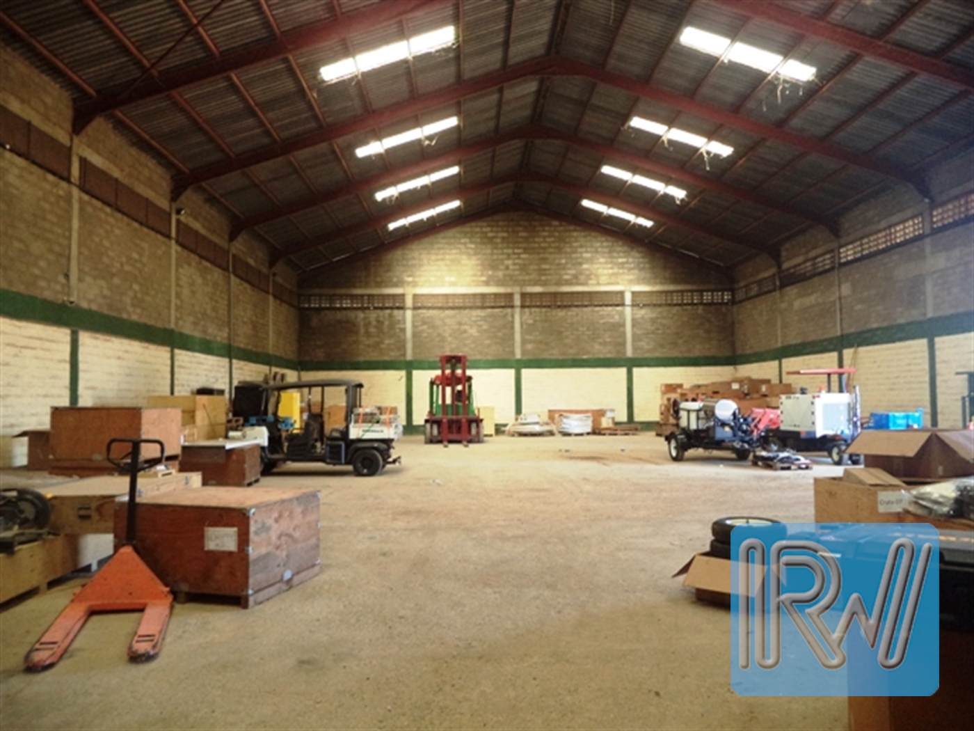Warehouse for rent in Entebbe Wakiso