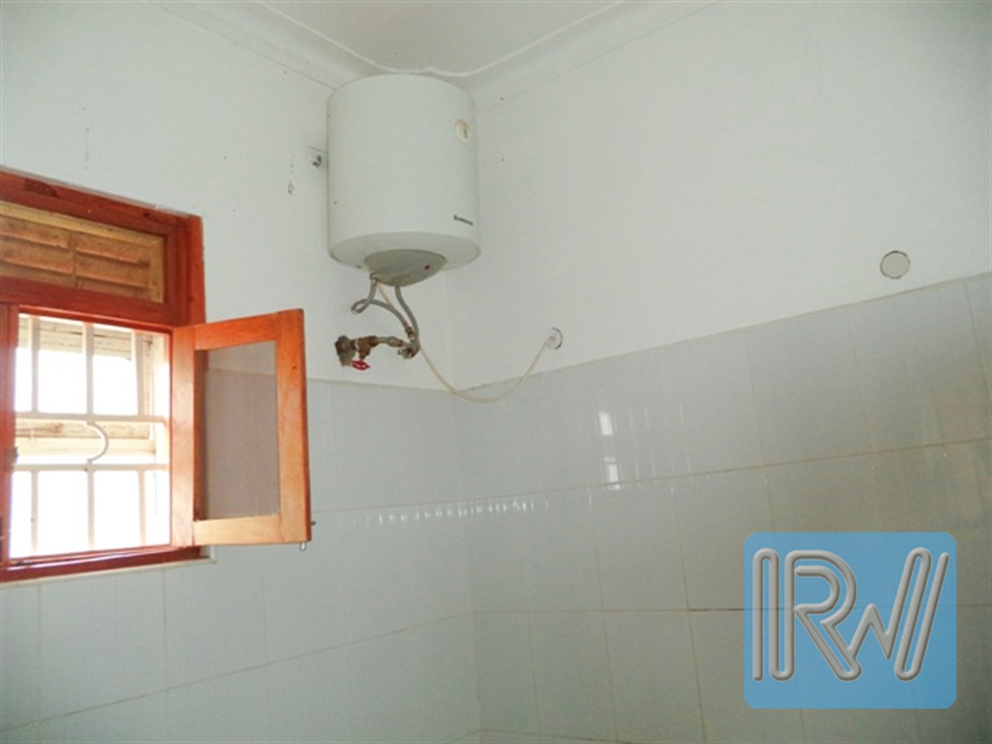 Storeyed house for rent in Entebbe Wakiso