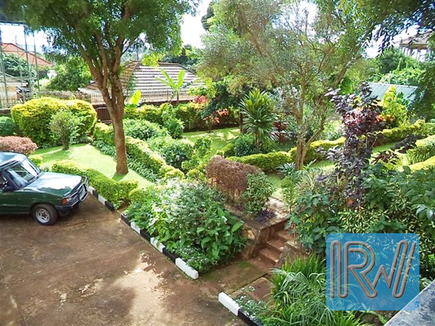 Villa for sale in Entebbe Wakiso