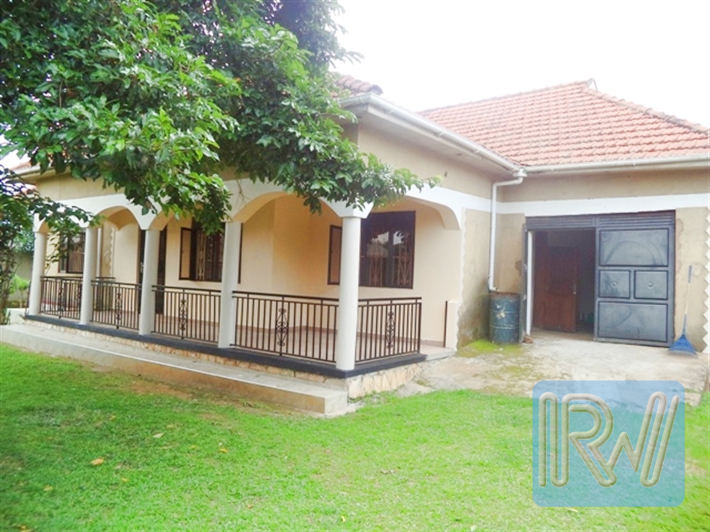 Bungalow for sale in AbayitaAbabiri Wakiso