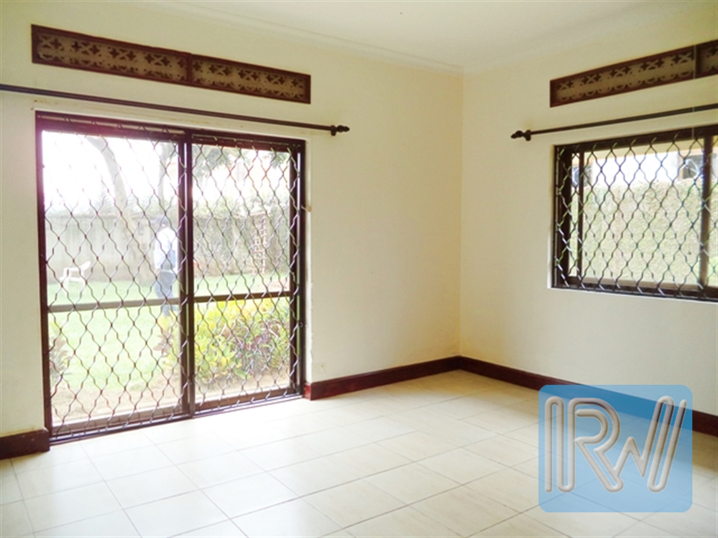 Storeyed house for rent in Entebbe Wakiso