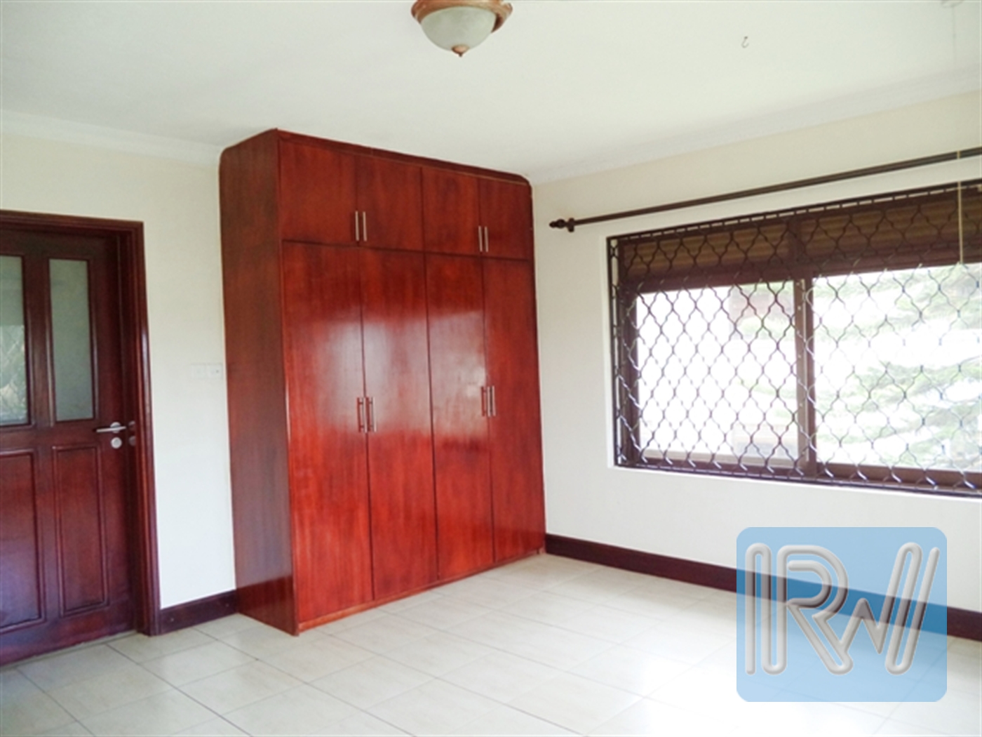 Storeyed house for rent in Entebbe Wakiso