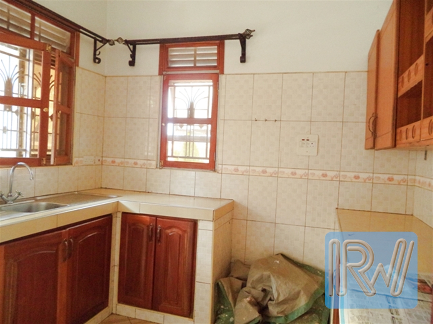 Bungalow for rent in AbayitaAbabiri Wakiso