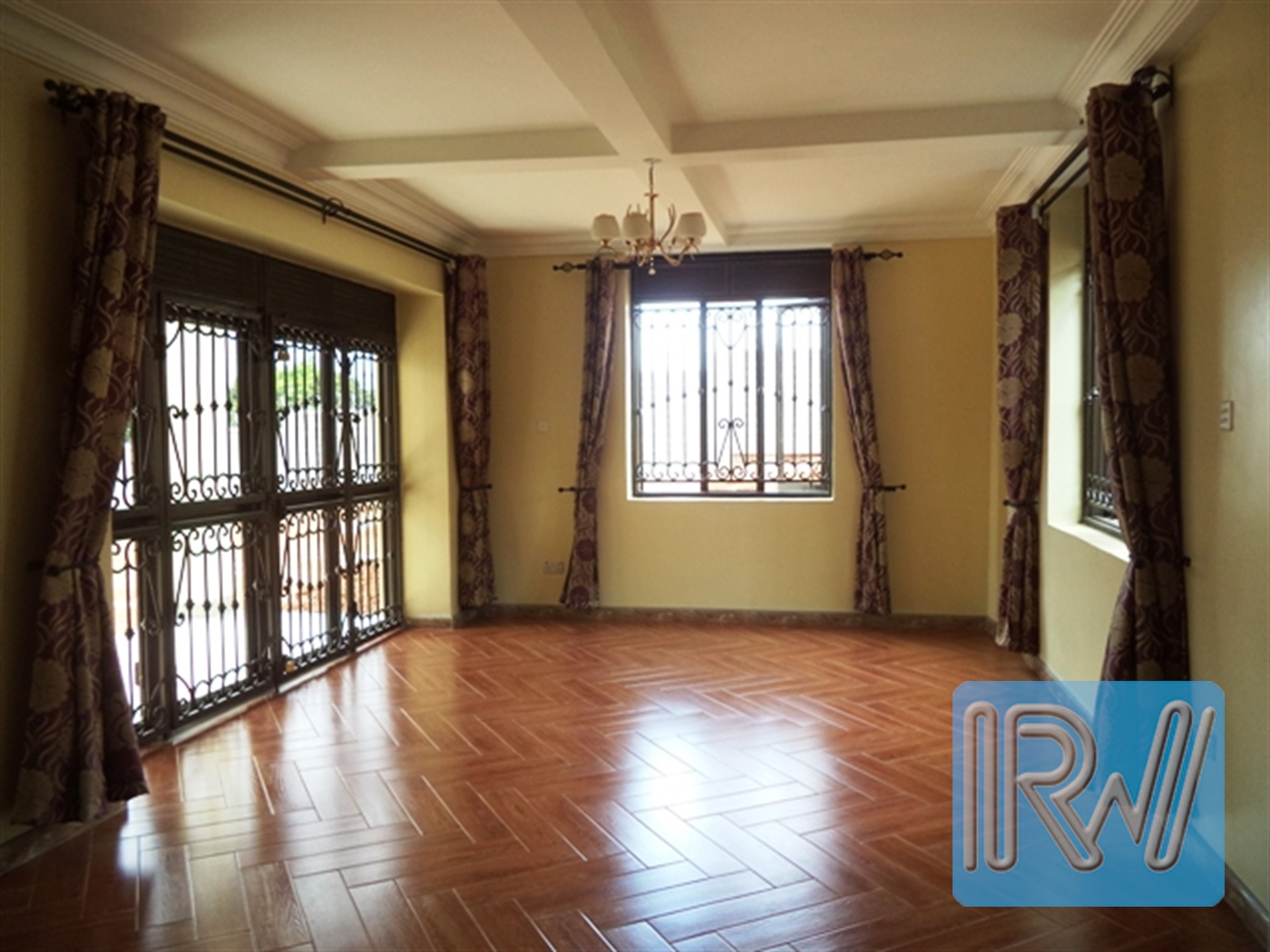 Mansion for rent in Entebbe Wakiso