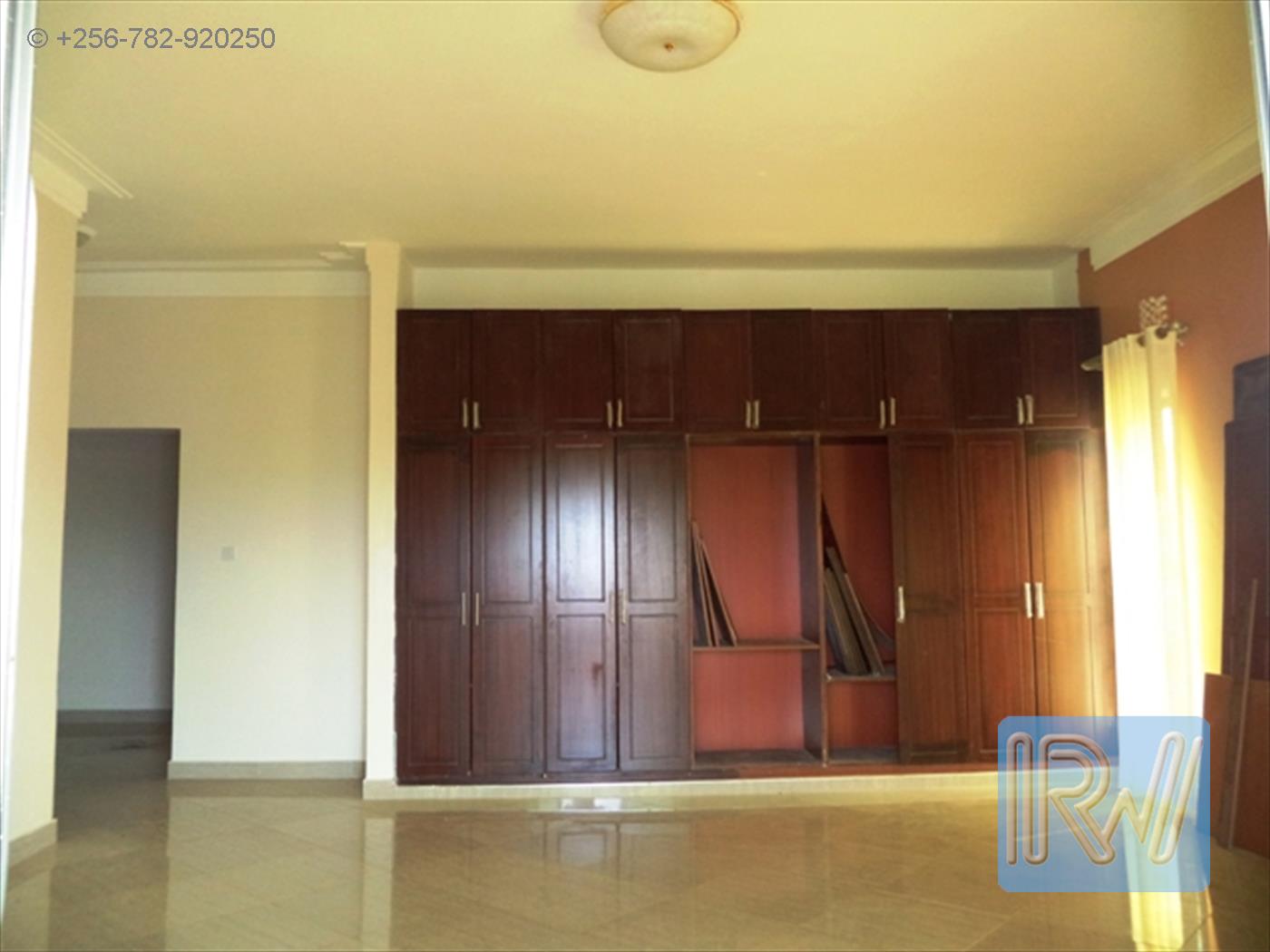 Mansion for rent in Entebbe Wakiso