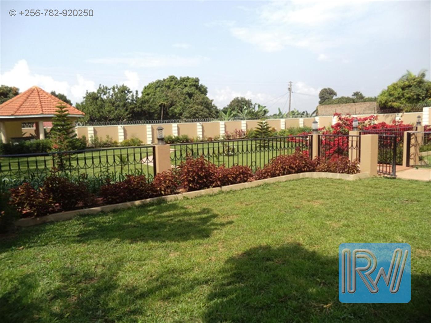 Mansion for rent in Entebbe Wakiso