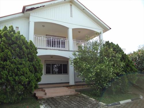 Mansion for rent in Entebbe Wakiso