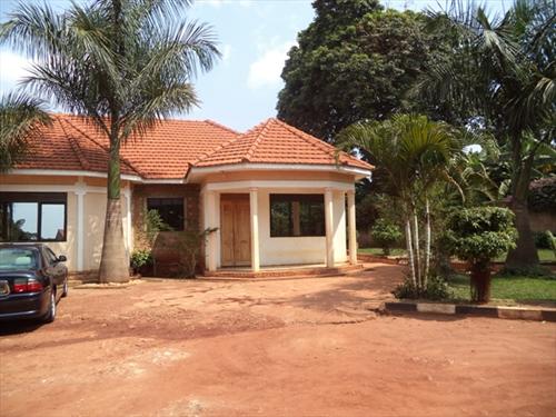 Bungalow for rent in Entebbe Wakiso