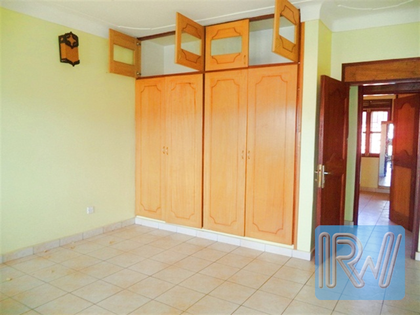 Storeyed house for rent in Entebbe Wakiso