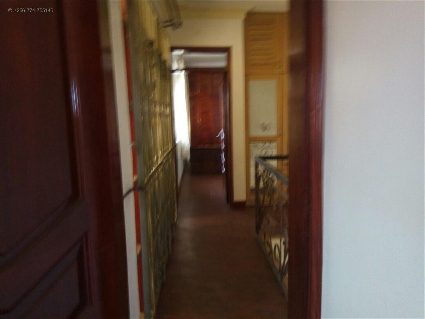 Corridor (Hallway)