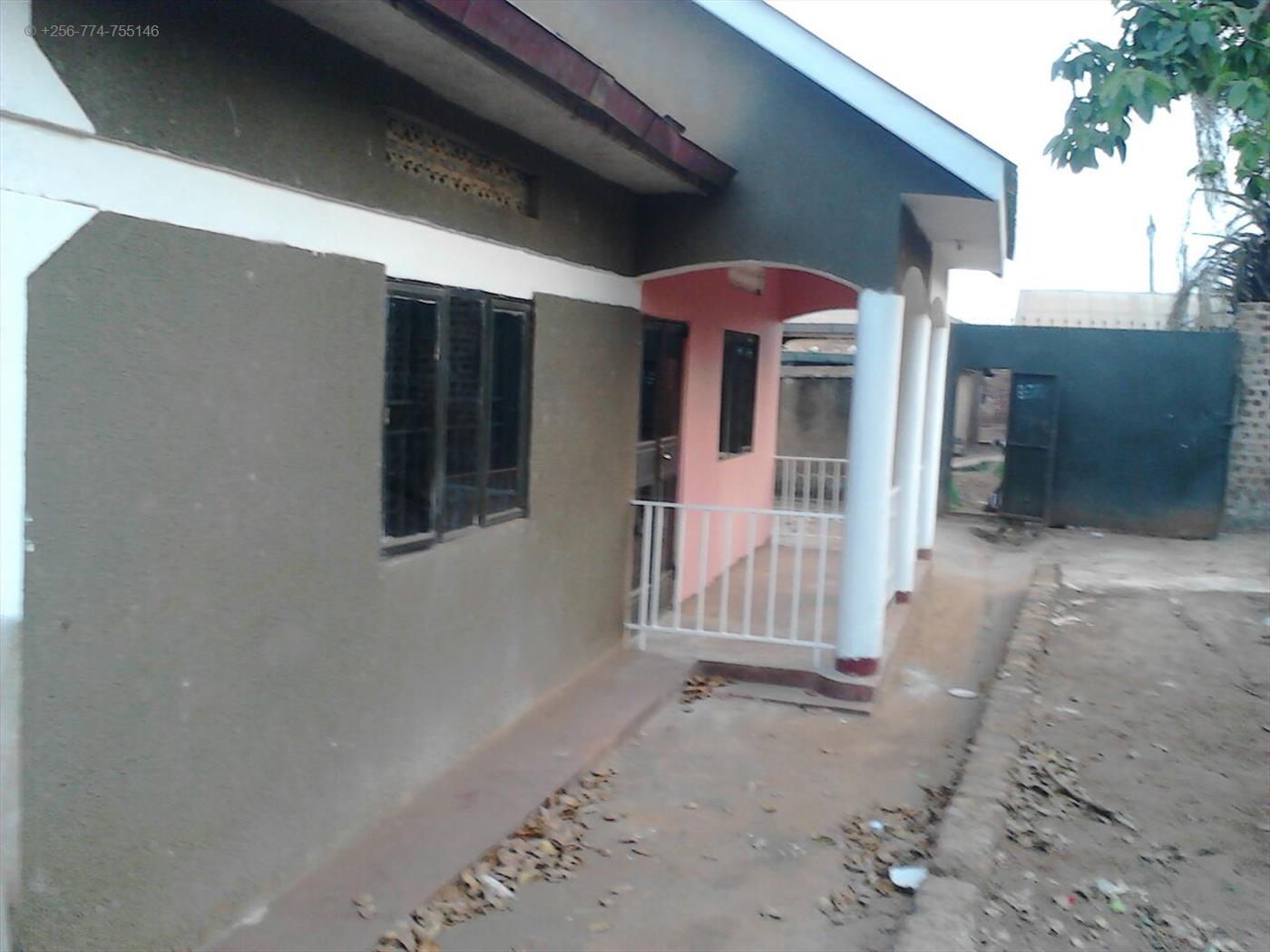 Bungalow for sale in Zana Wakiso