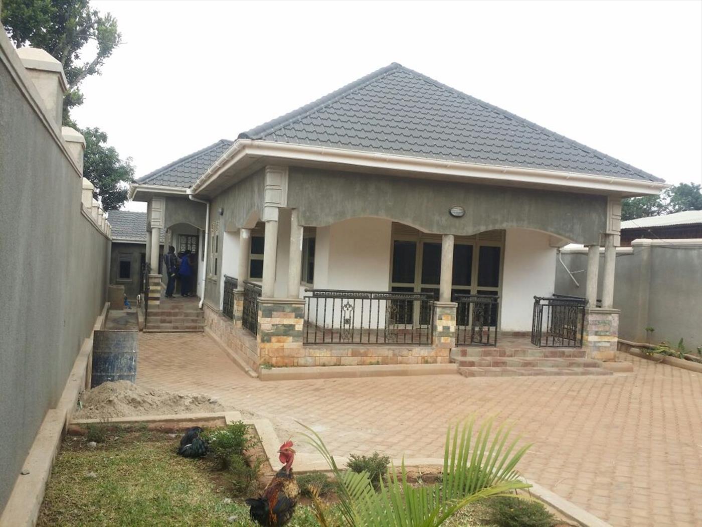 Bungalow for sale in Kira Wakiso