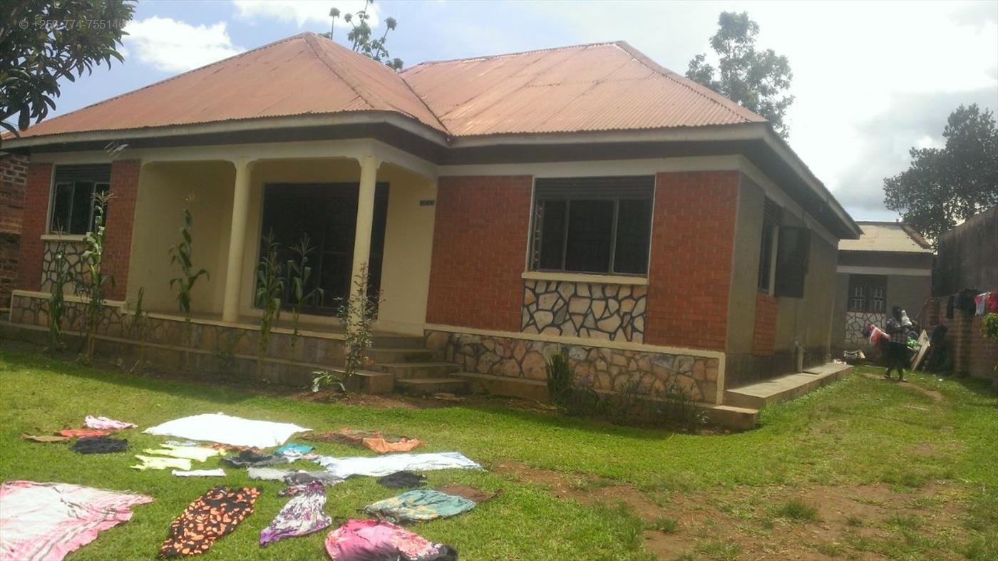 Bungalow for sale in Wakisotowncenter Wakiso