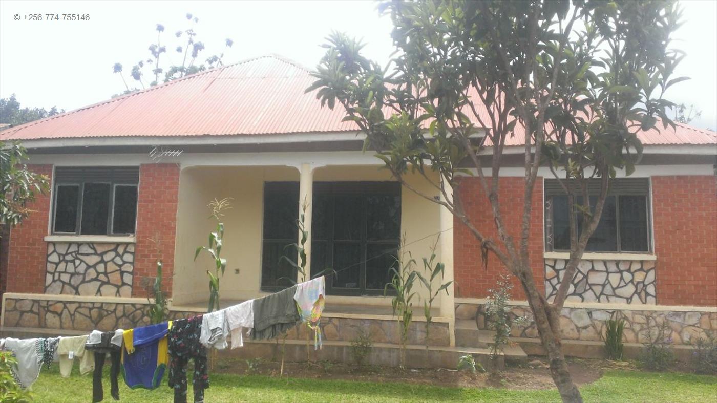 Bungalow for sale in Wakisotowncenter Wakiso