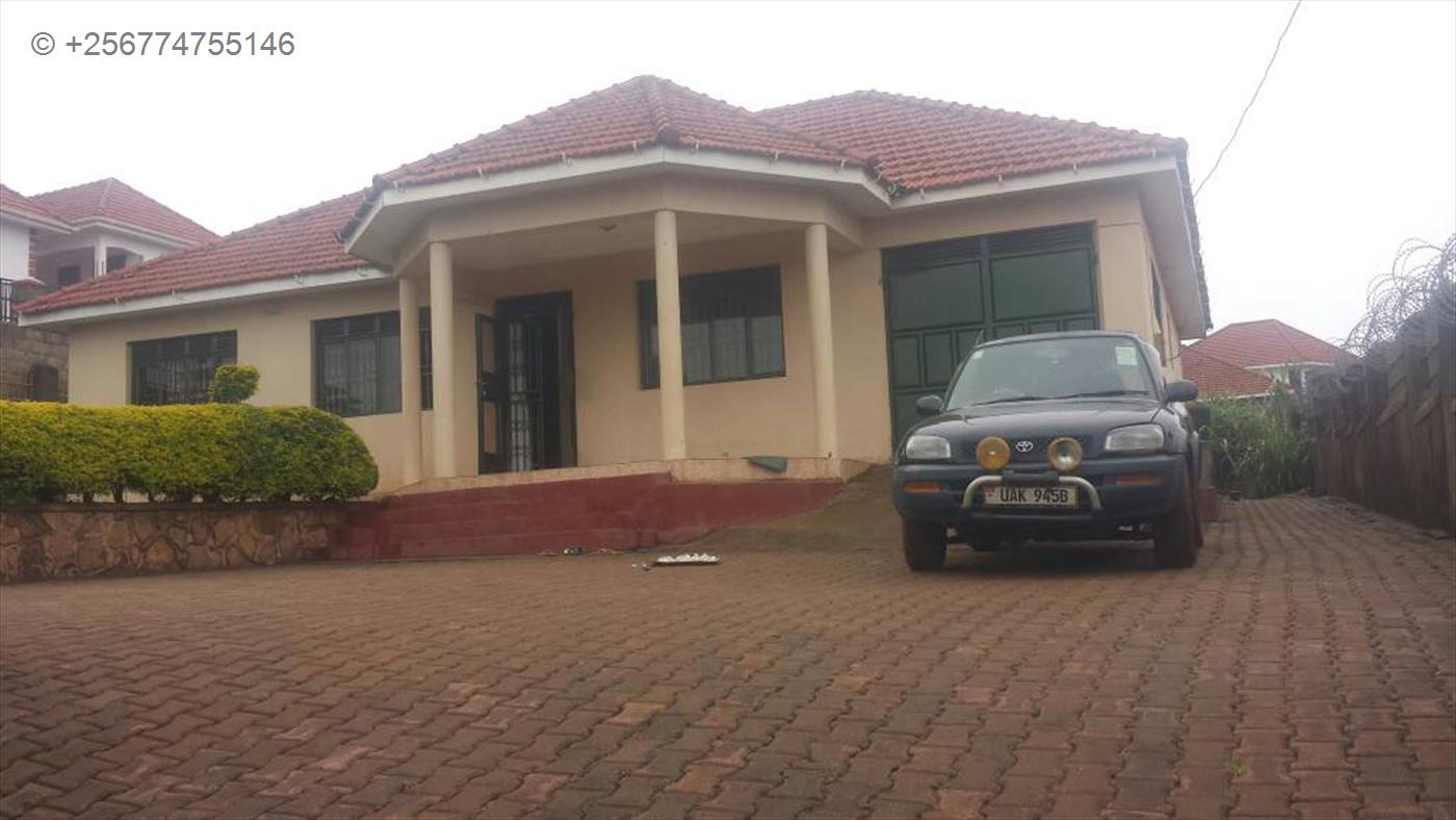 Bungalow for sale in Bwebajja Wakiso