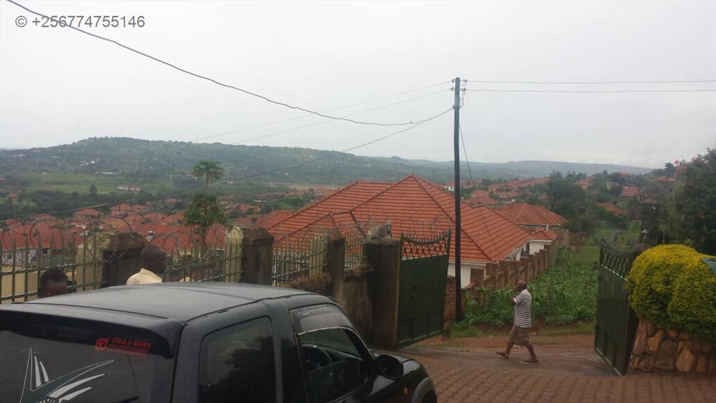 Bungalow for sale in Bwebajja Wakiso