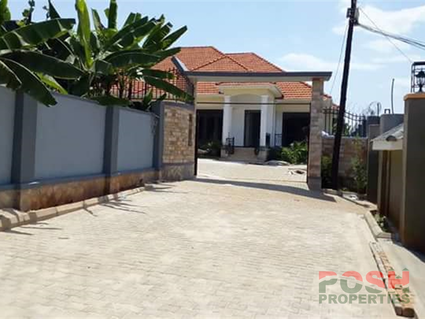 Bungalow for sale in Kitende Wakiso