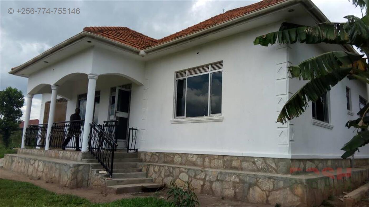 Bungalow for sale in Gayaza Wakiso