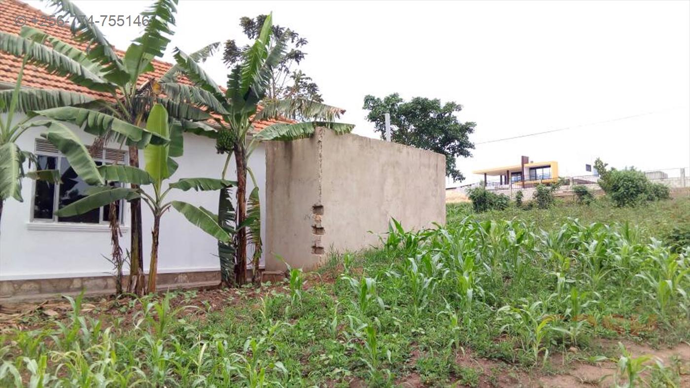 Bungalow for sale in Gayaza Wakiso