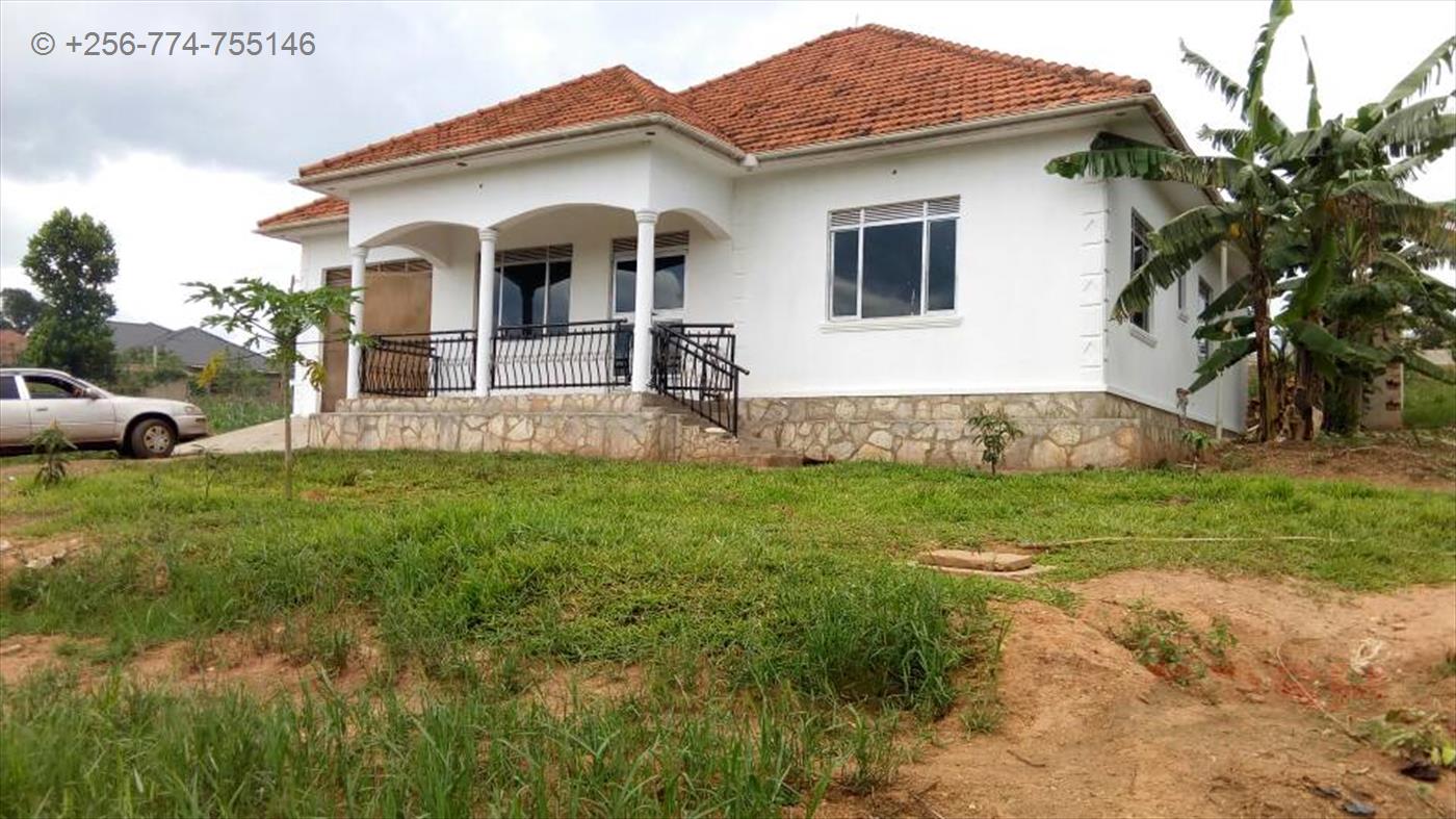 Bungalow for sale in Gayaza Wakiso