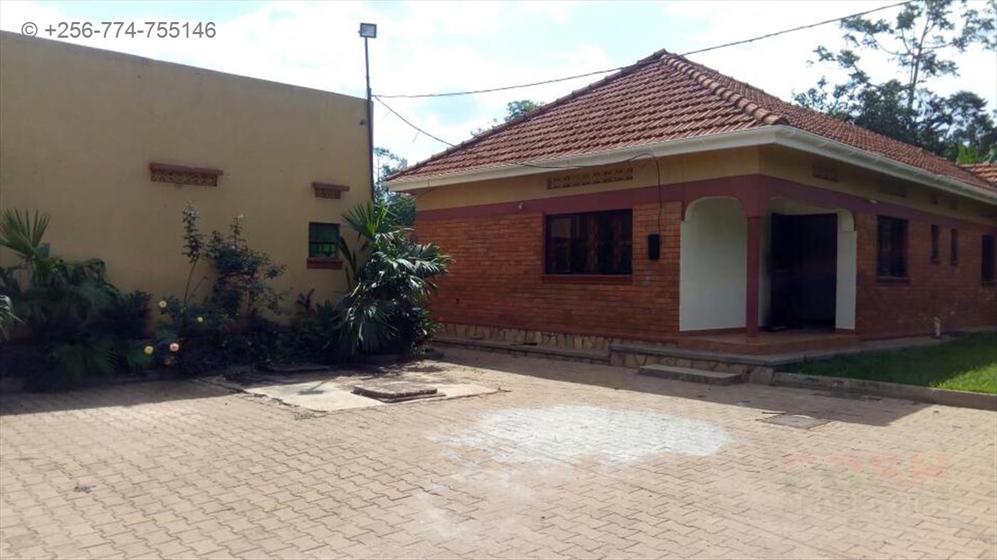 Bungalow for rent in Buwaate Wakiso