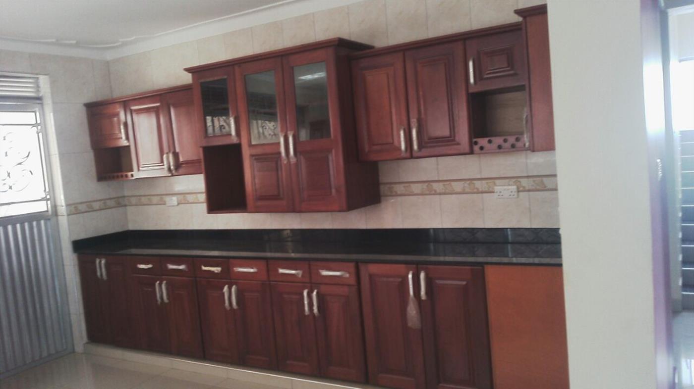 Mansion for rent in Butabika Kampala