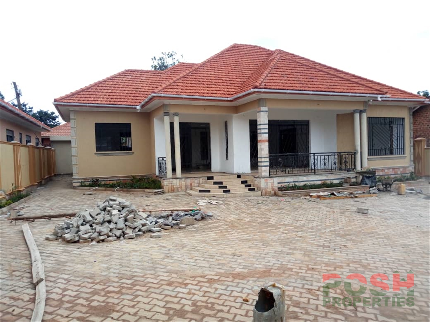 Bungalow for sale in Lweza Wakiso