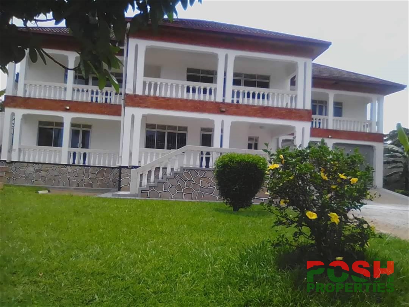 Mansion for rent in Munyonyo Kampala