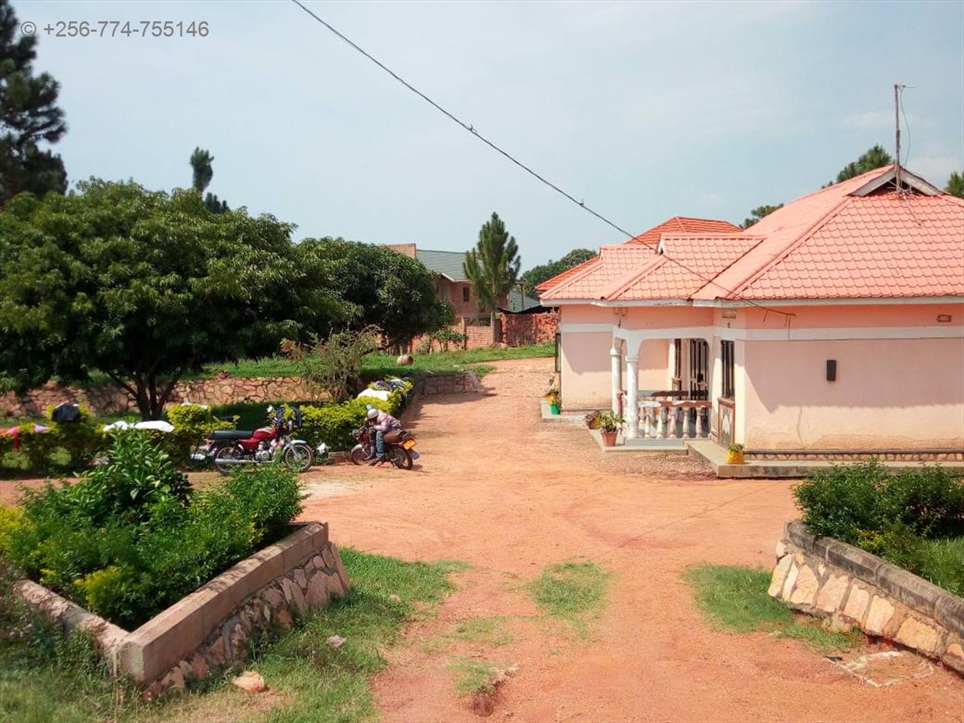 Bungalow for sale in Kigo Wakiso